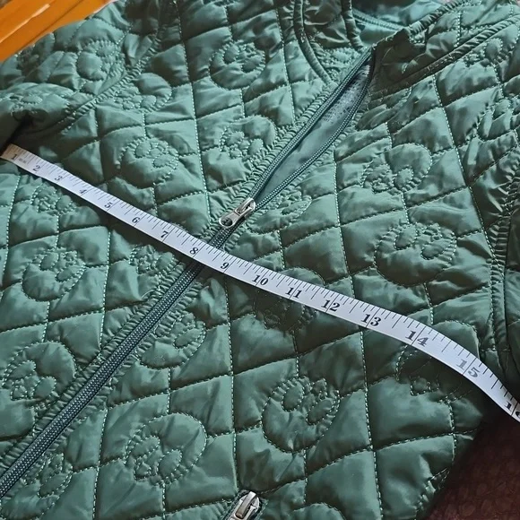 Star Wars Revel Green Quilted Jacket for Kids (UNISEX) - Picture 9 of 14